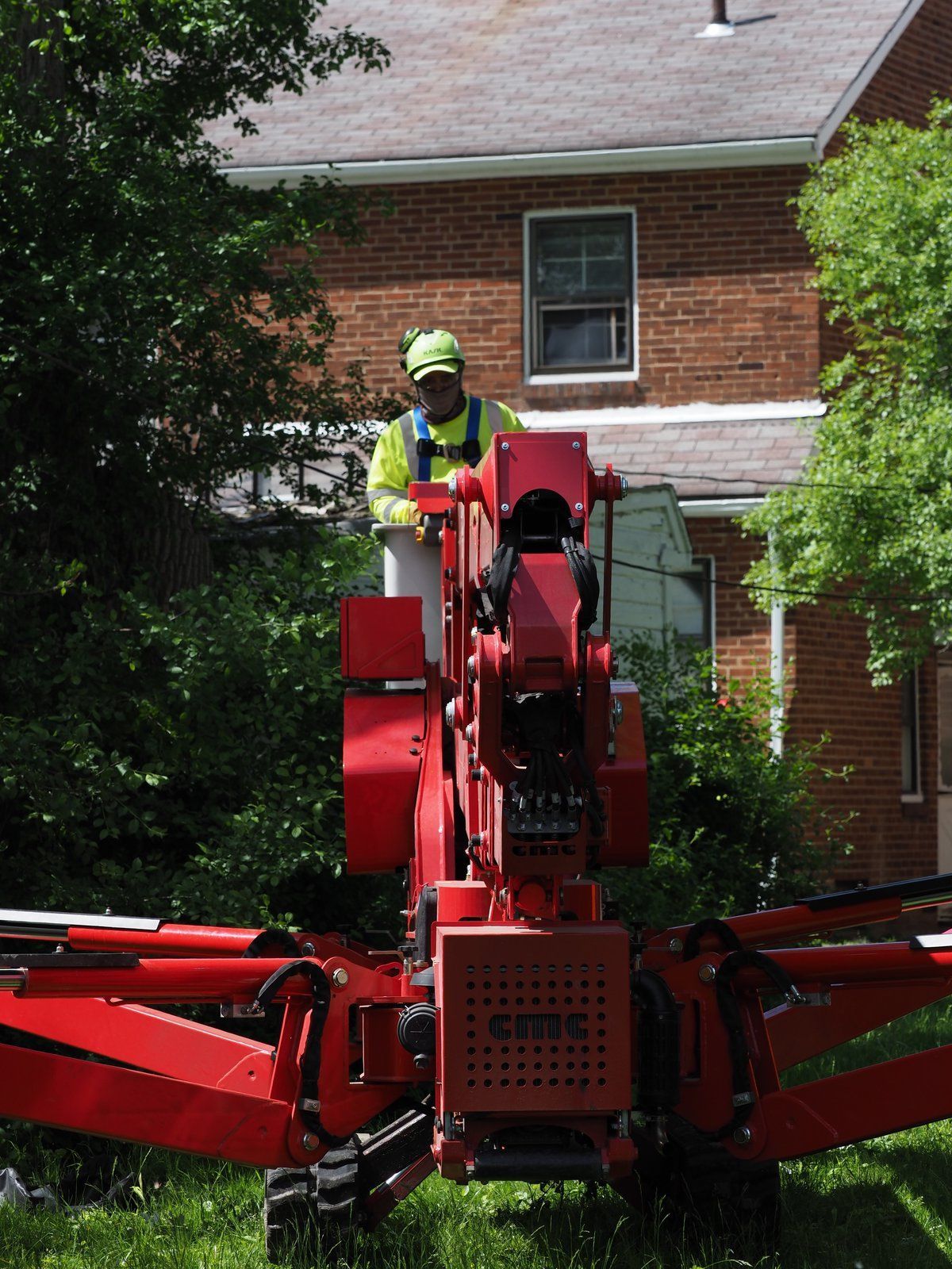 Spider Lift Close-Up